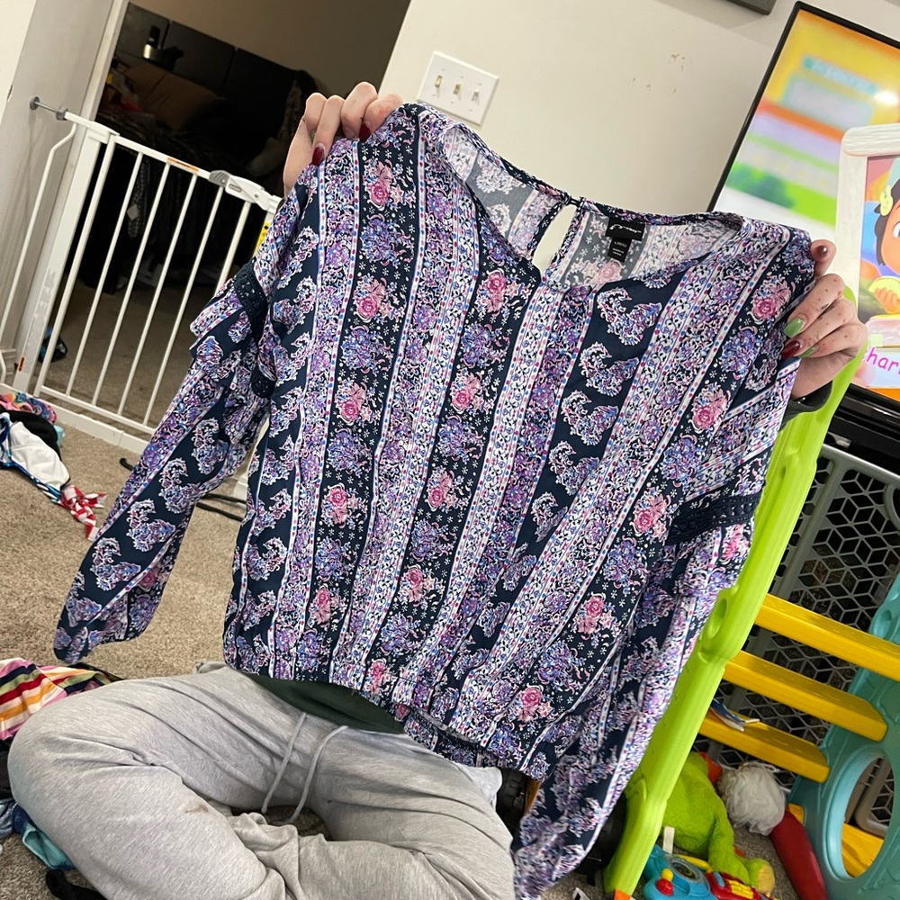 Super cute and thin, lightweight